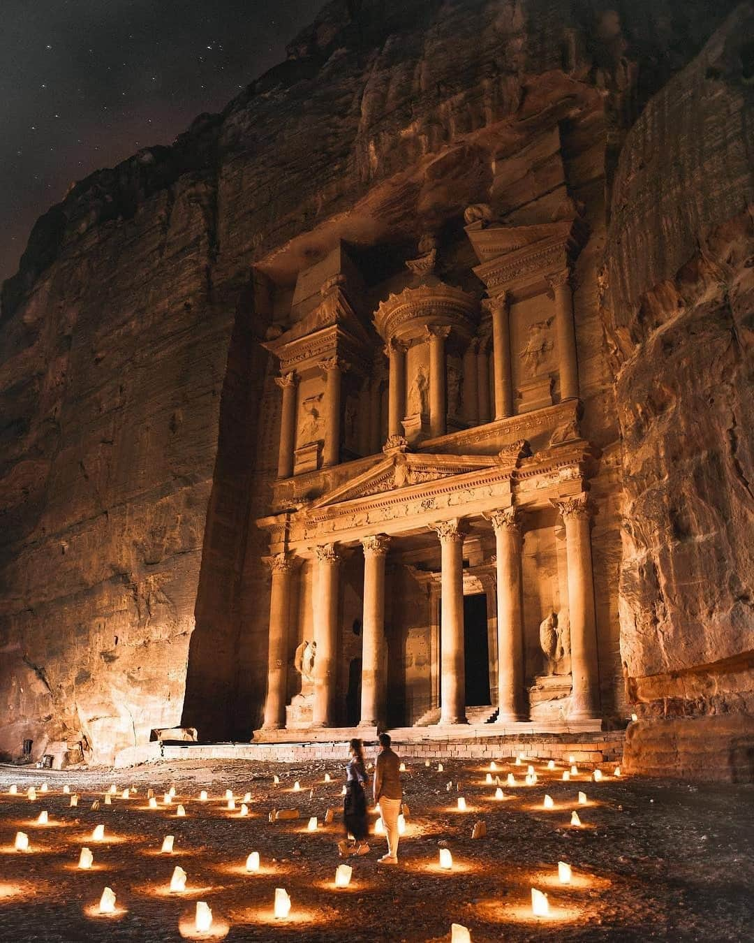 9GAGさんのインスタグラム写真 - (9GAGInstagram)「Whom would you like to discover hidden gems in #Jordan with? Follow @voyaged for more travel ideas! | By @your_passage & @your_passport - #voyaged #9gag」4月21日 16時23分 - 9gag