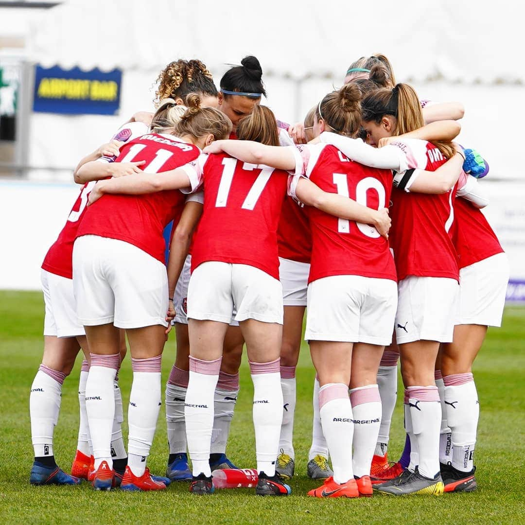 Arsenal Ladiesさんのインスタグラム写真 - (Arsenal LadiesInstagram)「It’s matchday - and it's our penultimate home game! 😎 * 🆚 @evertonladies 🏟 Boreham Wood FC, WD6 5AL ⏱ Kick-off: 12:30 📺 BBC Red Button + online * 📢 Family Festival 10-12pm on Meadow Park  #WeAreTheArsenal 💥」4月21日 18時16分 - arsenalwfc