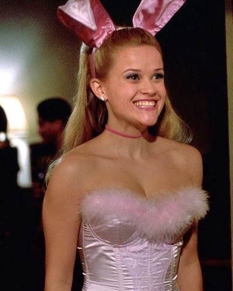 E! Onlineさんのインスタグラム写真 - (E! OnlineInstagram)「Elle Woods loves costume parties (and Easter). 💕(📷: @reesewitherspoon, MGM)」4月22日 4時55分 - enews