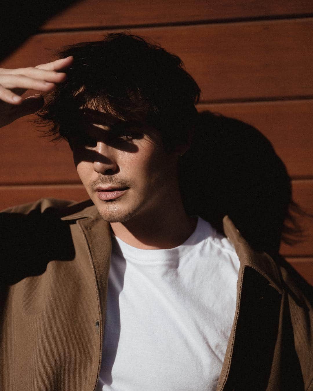 タイラー・ブラックバーンのインスタグラム：「The future is bright ☀️」