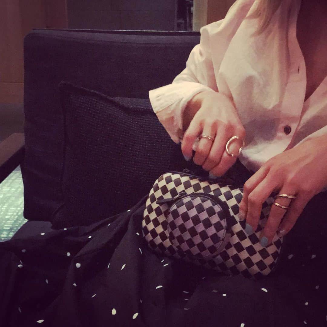 SHOCOさんのインスタグラム写真 - (SHOCOInstagram)「#bottegaveneta」4月21日 20時34分 - kozasho