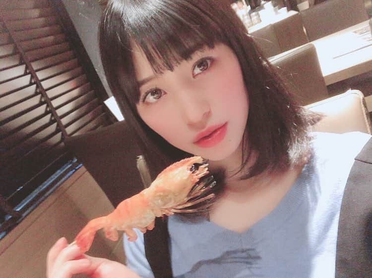 仙石みなみさんのインスタグラム写真 - (仙石みなみInstagram)「. 海老とジンギスカンで パワーアップアップ♡ 🦐🐏 . #shrimp #ramb #ジンギスカン #羊 #eat #yummy #up #love」4月21日 20時28分 - sengoku_minami