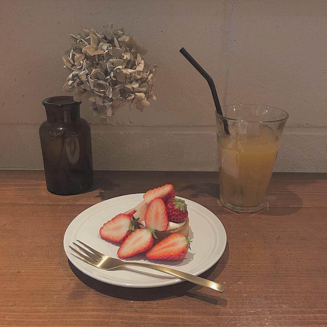 岡元優香のグルメインスタ