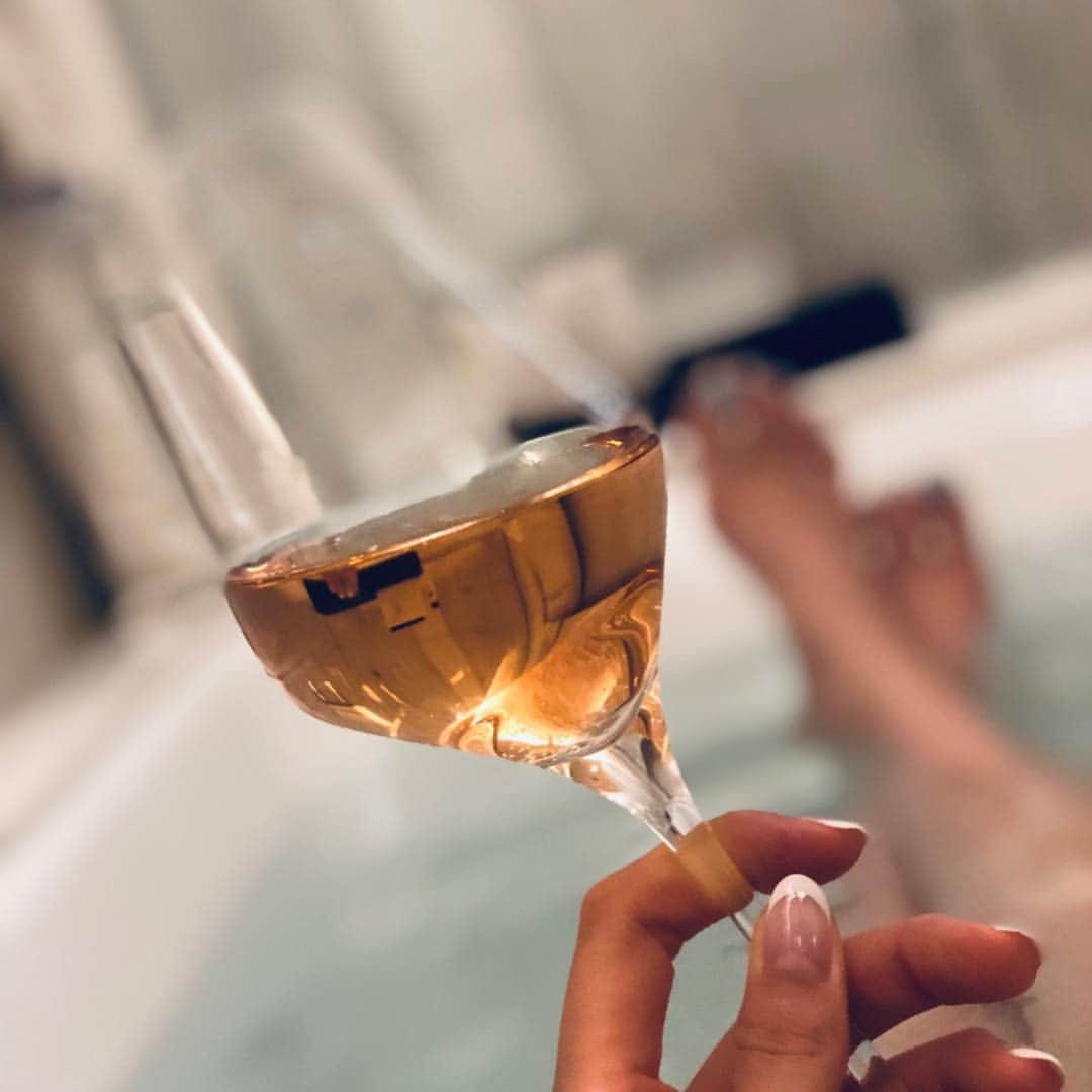 岩﨑名美さんのインスタグラム写真 - (岩﨑名美Instagram)「北京のスパ素敵すぎました🍷  #beijing  #china  #spa  #mandarin」4月21日 21時59分 - nami_iwasaki