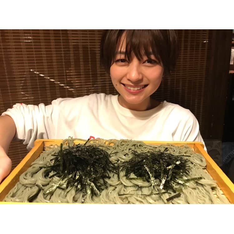 里々佳さんのインスタグラム写真 - (里々佳Instagram)「本日の #ばーそー  へぎそば美味しいよ😭✨✨ ふうう😆」4月21日 22時09分 - ririkaaaaaaaa