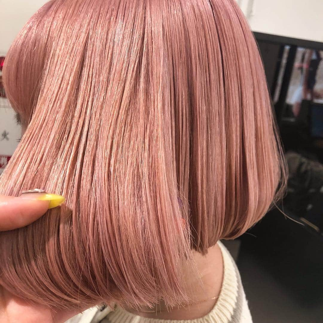 NASUさんのインスタグラム写真 - (NASUInstagram)「sherbet pink orange❤︎💗 ３回以上のブリーチ必須❣️ #nasupcolor」4月21日 22時18分 - nasup