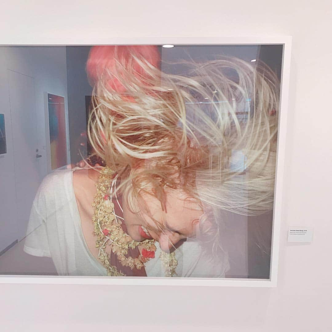 Sachiさんのインスタグラム写真 - (SachiInstagram)「CHAD MOORE “MEMORIA” Exhibition  @agnesb_galerie_boutique / in Tokyo . Amazing & So cute!!!! とっても素敵な写真展でした。 @agnesb_officiel のgalleryも良き空間でした。 . #tokyo#art#photo#photographer#gallery  #chadmoore#agnesb#japan#mood #japanesegirl  #sachiのitemたち」4月21日 22時24分 - sattyyyyy