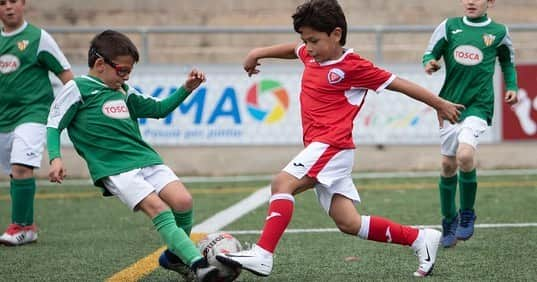 ダビド・ビジャさんのインスタグラム写真 - (ダビド・ビジャInstagram)「Enhorabuena a los participantes en nuestro torneo ITE-DV7 con las escuelas @dv7soccer de NY, Puerto Rico, Hong Kong y Asturias que han disfrutado de una gran experiencia de convivencia y fútbol. @dv7soccer_ny @udllaneradv7 @bayamonfcdv7 @kitcheeofficial @footuroapp」4月21日 22時36分 - davidvilla