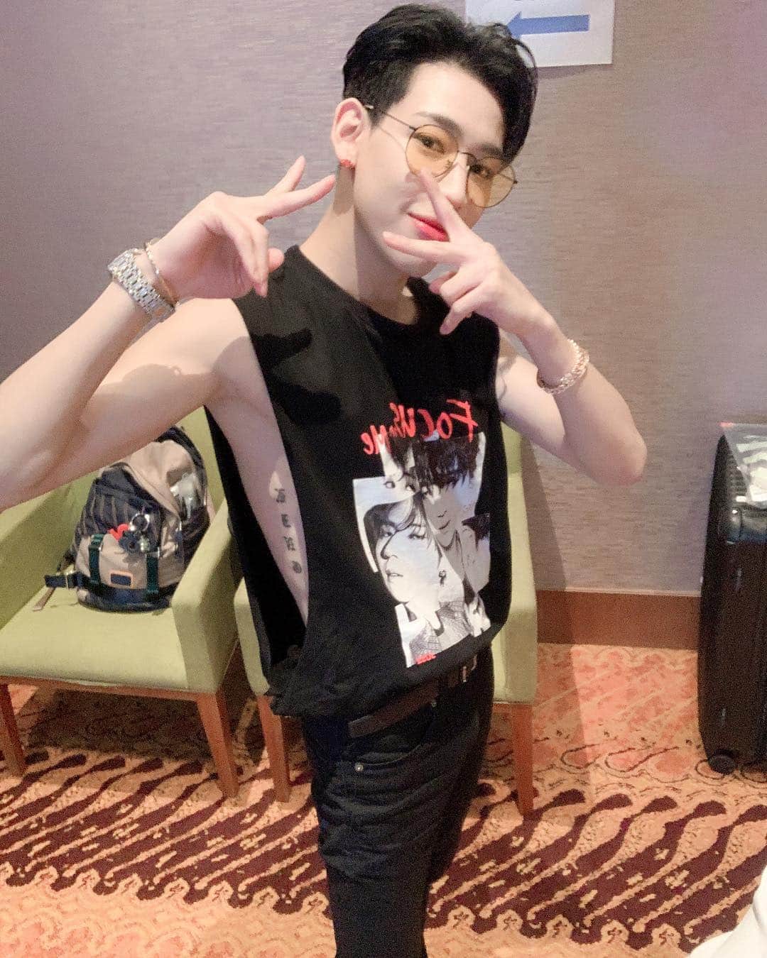 BamBam のインスタグラム：「Jus2 진짜 우리 맴버 멋있었다☺️ @prdsdef @yu_gyeom」