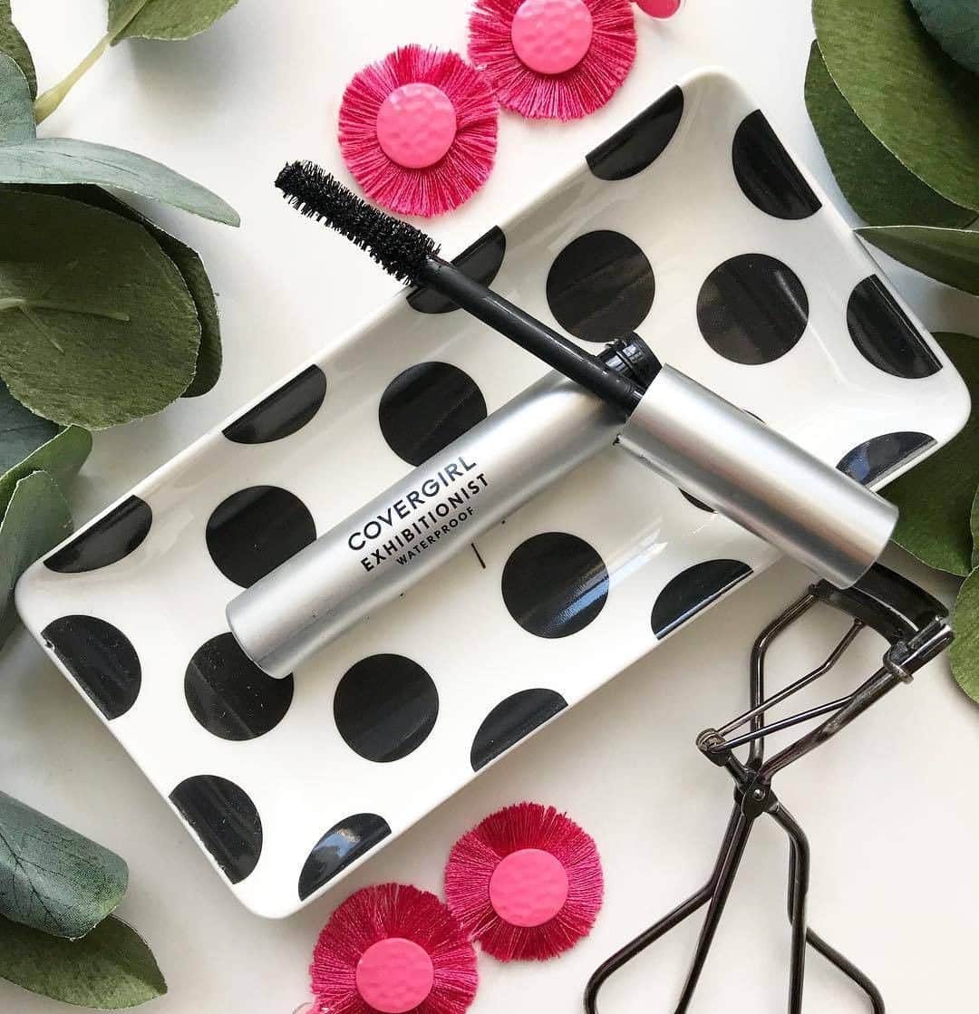 COVERGIRLさんのインスタグラム写真 - (COVERGIRLInstagram)「"I tested out the COVERGIRL #Exhibitionist Waterproof Mascara in Very Black today and absolutely loved it! 💗 It is definitely my new favorite mascara!" Thanks for the shout-out and the lovely pic, @wrayn_vasser! #COVERGIRLMADE #COVERGIRLCrueltyFree #CrueltyFree @target」4月21日 22時56分 - covergirl