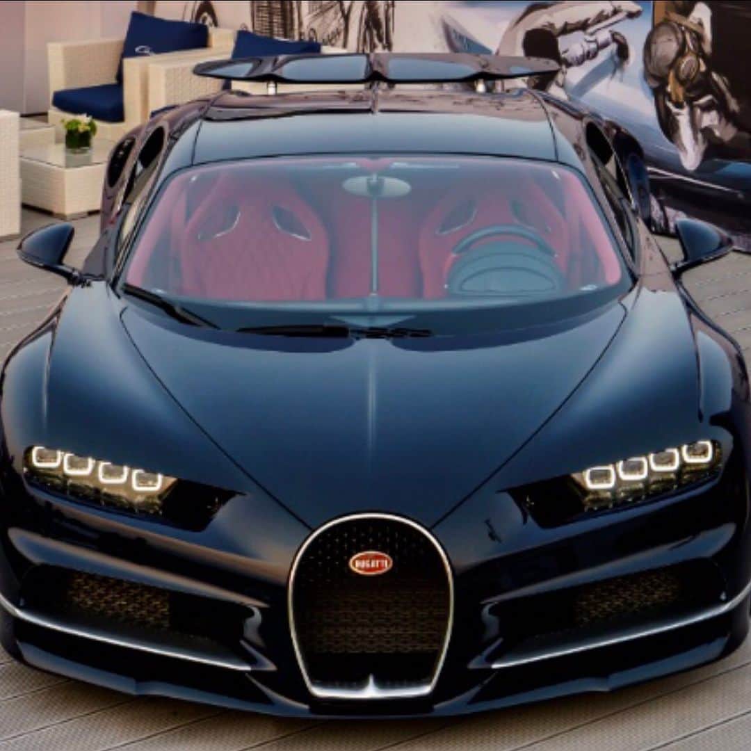 ブガッティさんのインスタグラム写真 - (ブガッティInstagram)「Carlo Bugatti: “The purest perfect shape of nature is the egg”. And thus Carlo’s son Ettore used this shape as his inspiration for Bugatti’s unique front grille – a shape that lives on in modern times.  #Bugatti #BugattiChiron #Chiron #OnlyChirons #Supersportcar #Hypercars #HappyEaster #EttoreBugatti #CarloBugatti #Eggshape #Bugattigrille  #BugattiType35 #Type35」4月21日 22時59分 - bugatti