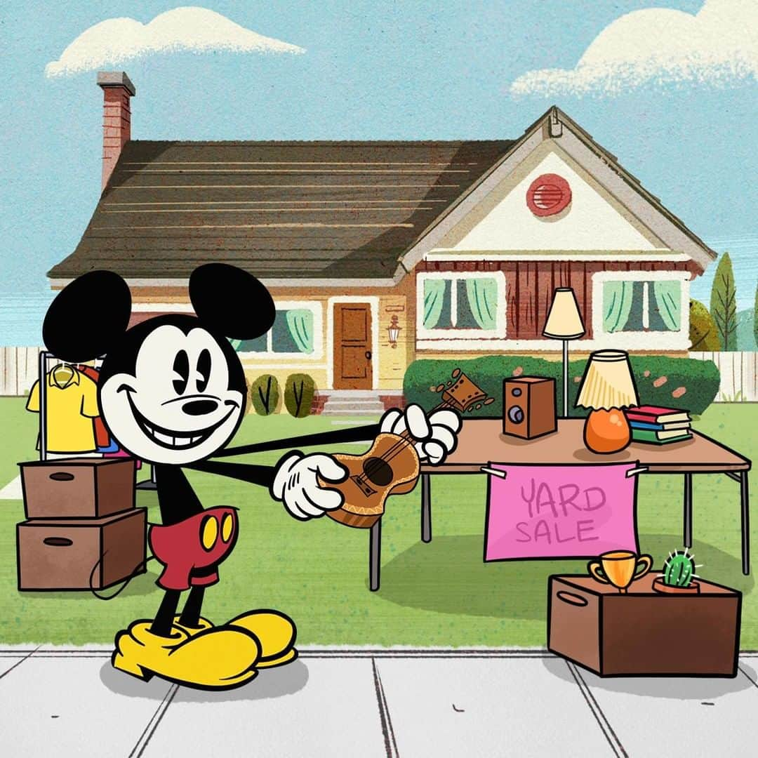 ミッキーマウスさんのインスタグラム写真 - (ミッキーマウスInstagram)「Treasure hunting at a yard sale like… 🕵️🎸🎶」4月21日 23時00分 - mickeymouse