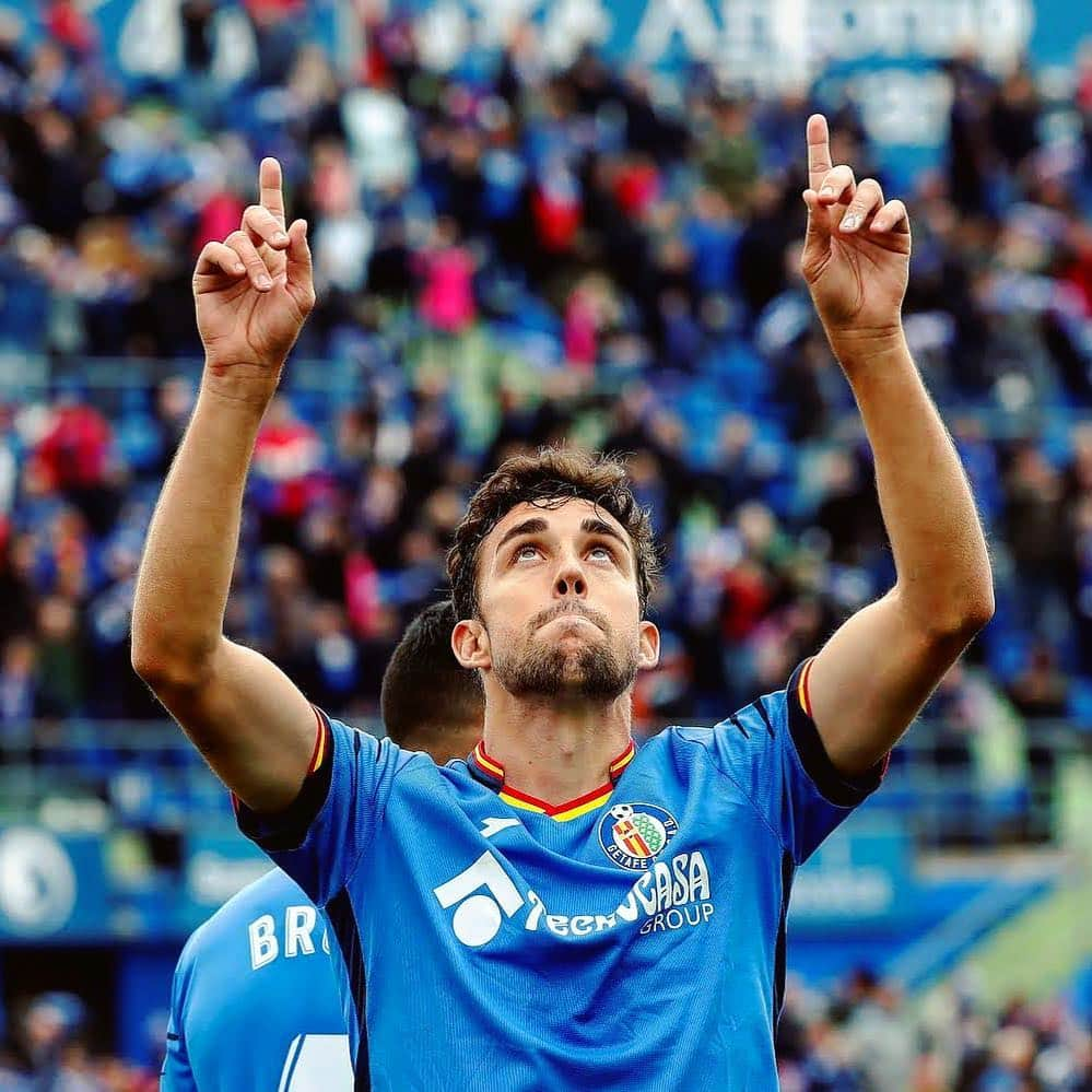 LFPさんのインスタグラム写真 - (LFPInstagram)「@getafecf back into top 4 in #LaLigaSantander! 💥 • #Getafe #Mata #Win #LaLiga #LaLigaSantander」4月21日 23時06分 - laliga