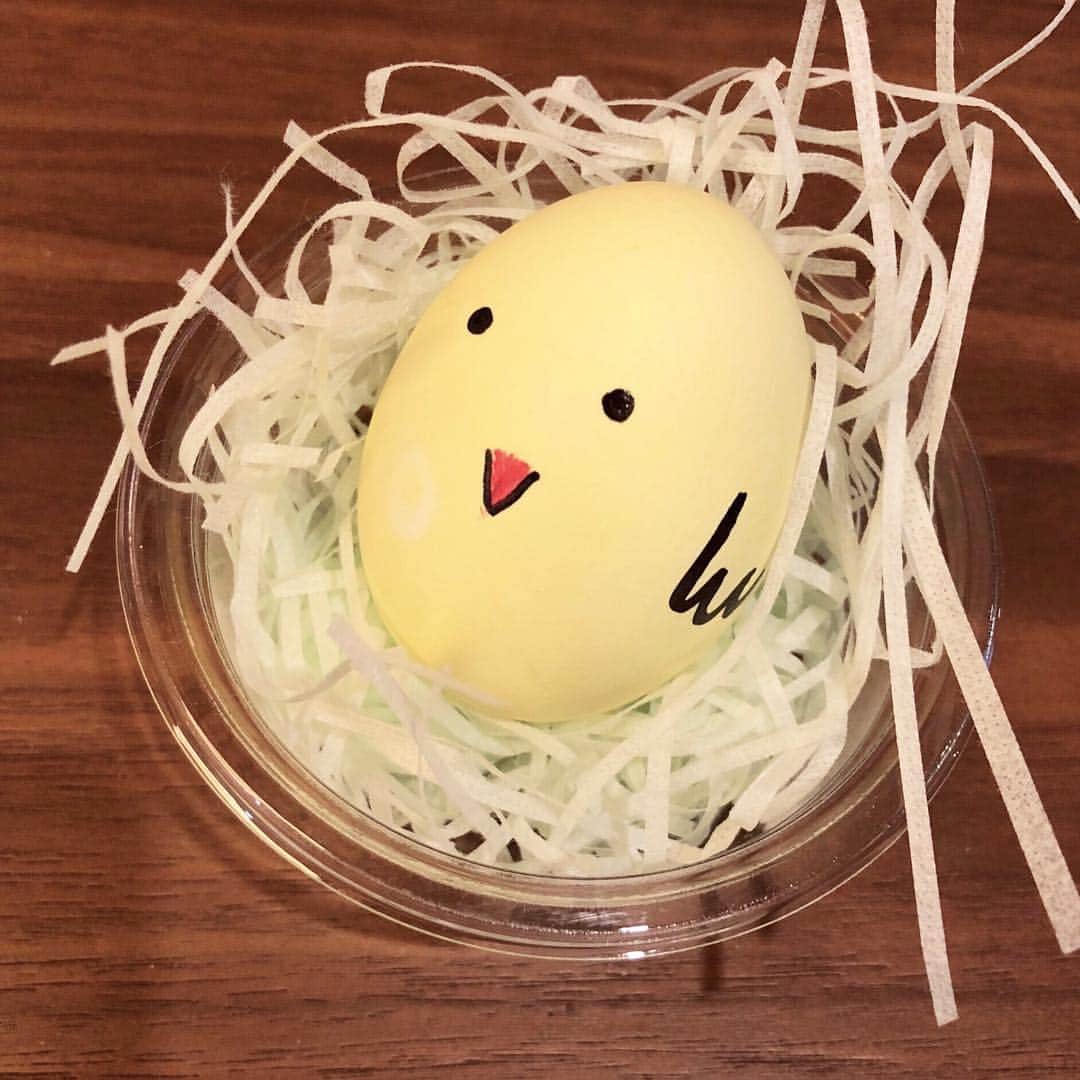 ユン・ウネさんのインスタグラム写真 - (ユン・ウネInstagram)「Happy Easter 🐣 ^___^ I got Easter eggs also this year ~~~ Thank you my risen Lord and I love you the most🤗」4月21日 23時15分 - y1003_grace