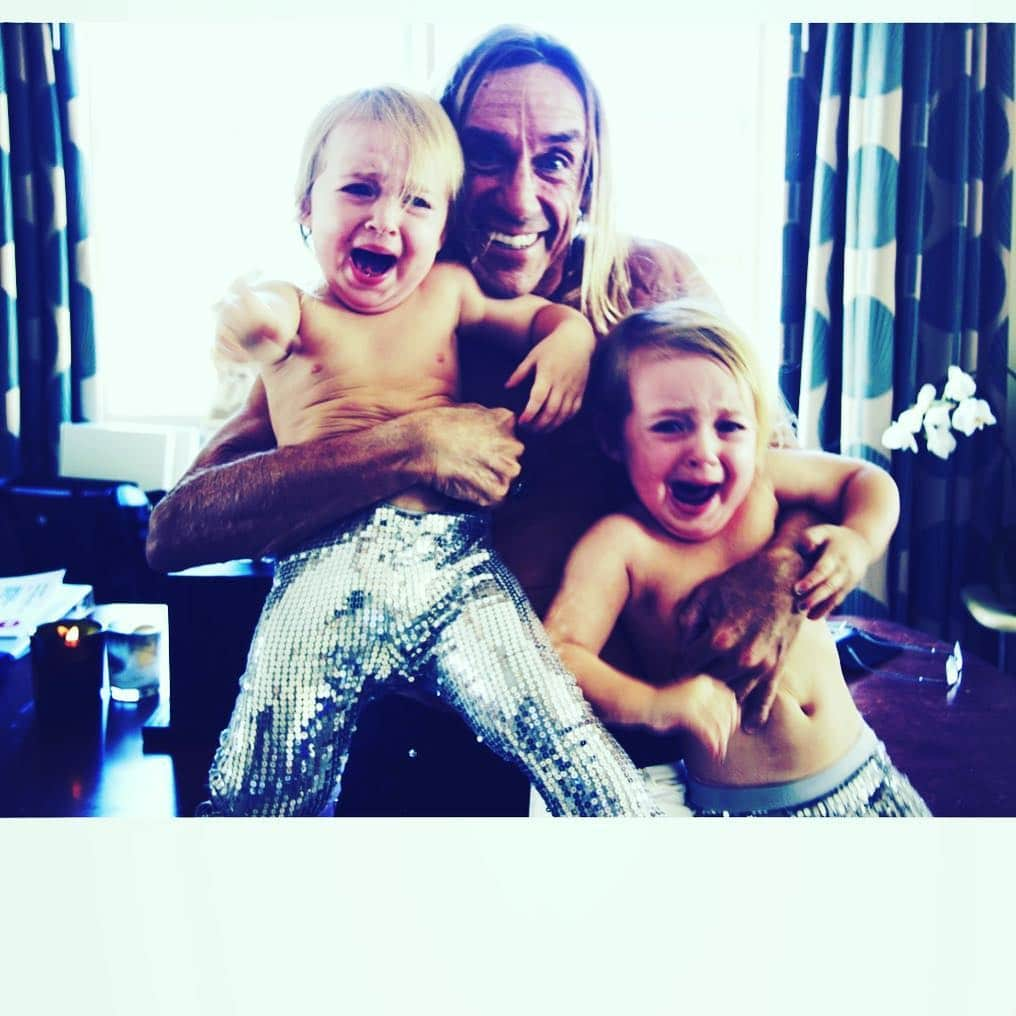 B. Akerlundさんのインスタグラム写真 - (B. AkerlundInstagram)「Happy B-day @iggypopofficial with ❤️ from Miami .... that time @akerlundtwins Said hello 😂😂😂 .... #iggypop #akerlundtwins」4月21日 23時46分 - bcompleted