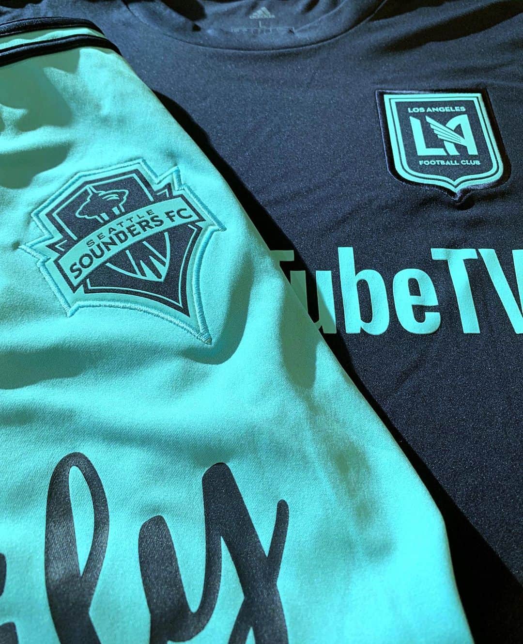 Major League Soccerさんのインスタグラム写真 - (Major League SoccerInstagram)「Want one of these Parley jerseys? For your chance to win: tag two friends, follow @MLSWORKS and use the hashtags #GreenerGoals #Sweepstakes. Rules in bio」4月22日 1時00分 - mls