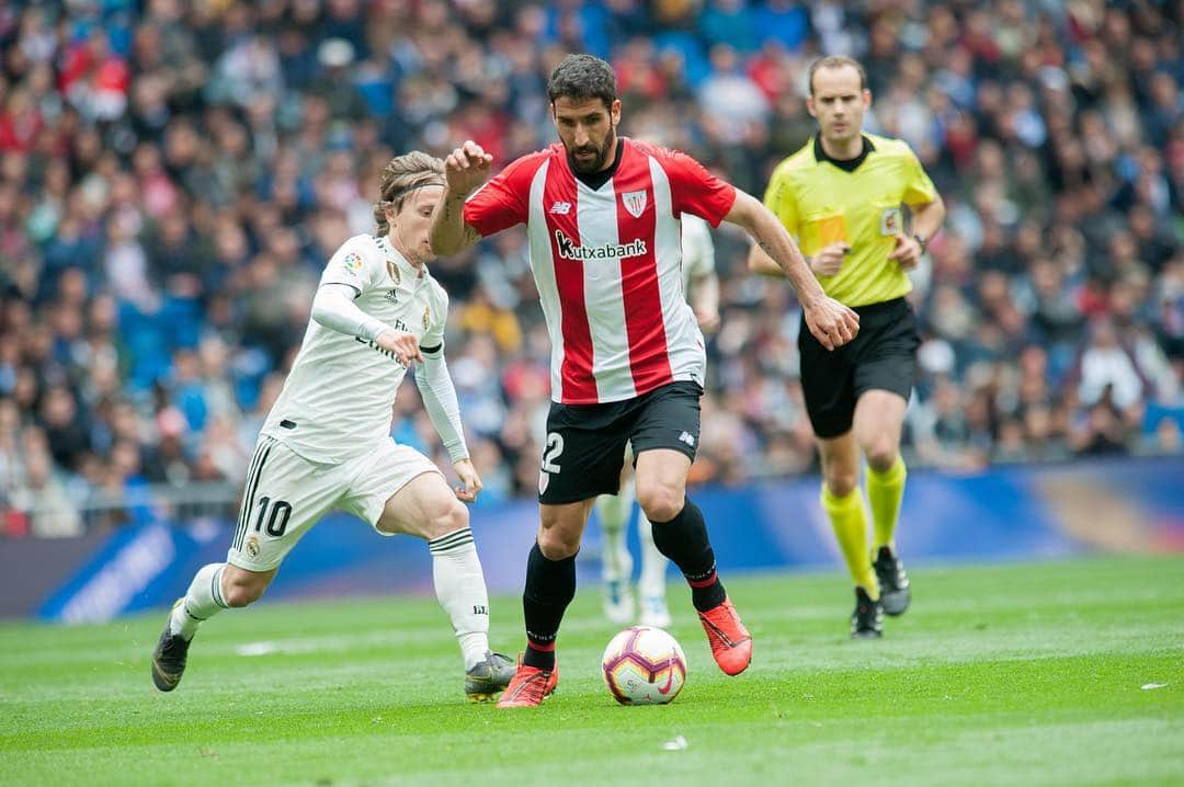 アスレティック・ビルバオさんのインスタグラム写真 - (アスレティック・ビルバオInstagram)「@realmadrid 3 - 0 #AthleticIub #GoruntzBegira💪🦁」4月22日 1時12分 - athleticclub