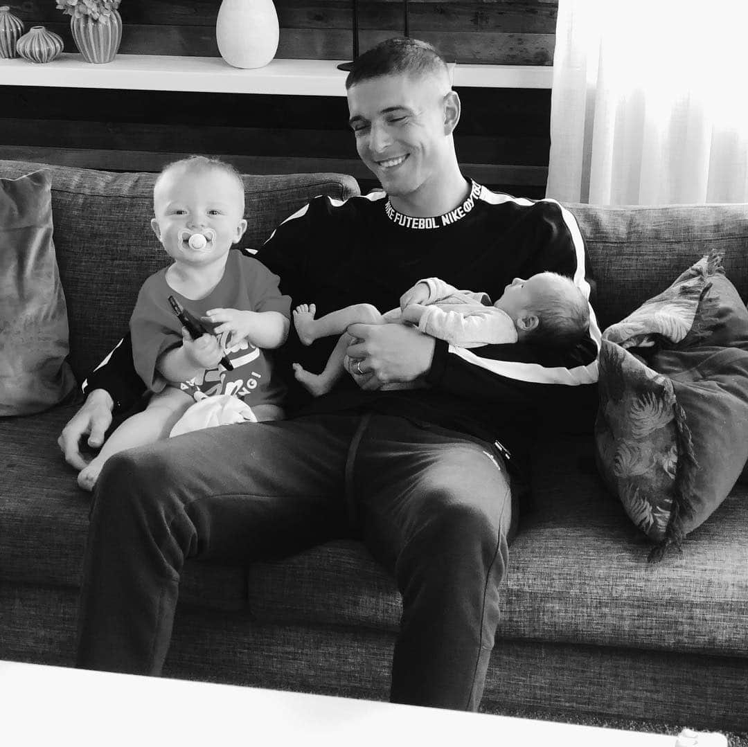 クリストファー・ピーターソンのインスタグラム：「My favourite photos with the boys ❤️」