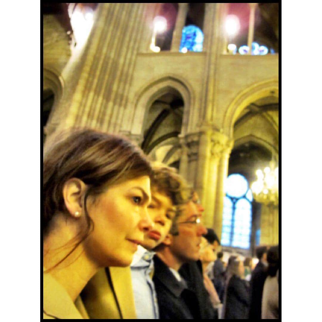 ジーン・トリプルホーンさんのインスタグラム写真 - (ジーン・トリプルホーンInstagram)「Easter services at Notre Dame. Paris 2010. Most memorable....」4月22日 2時00分 - jeannetripplehorn