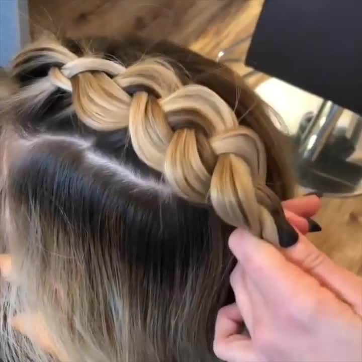 CosmoProf Beautyのインスタグラム