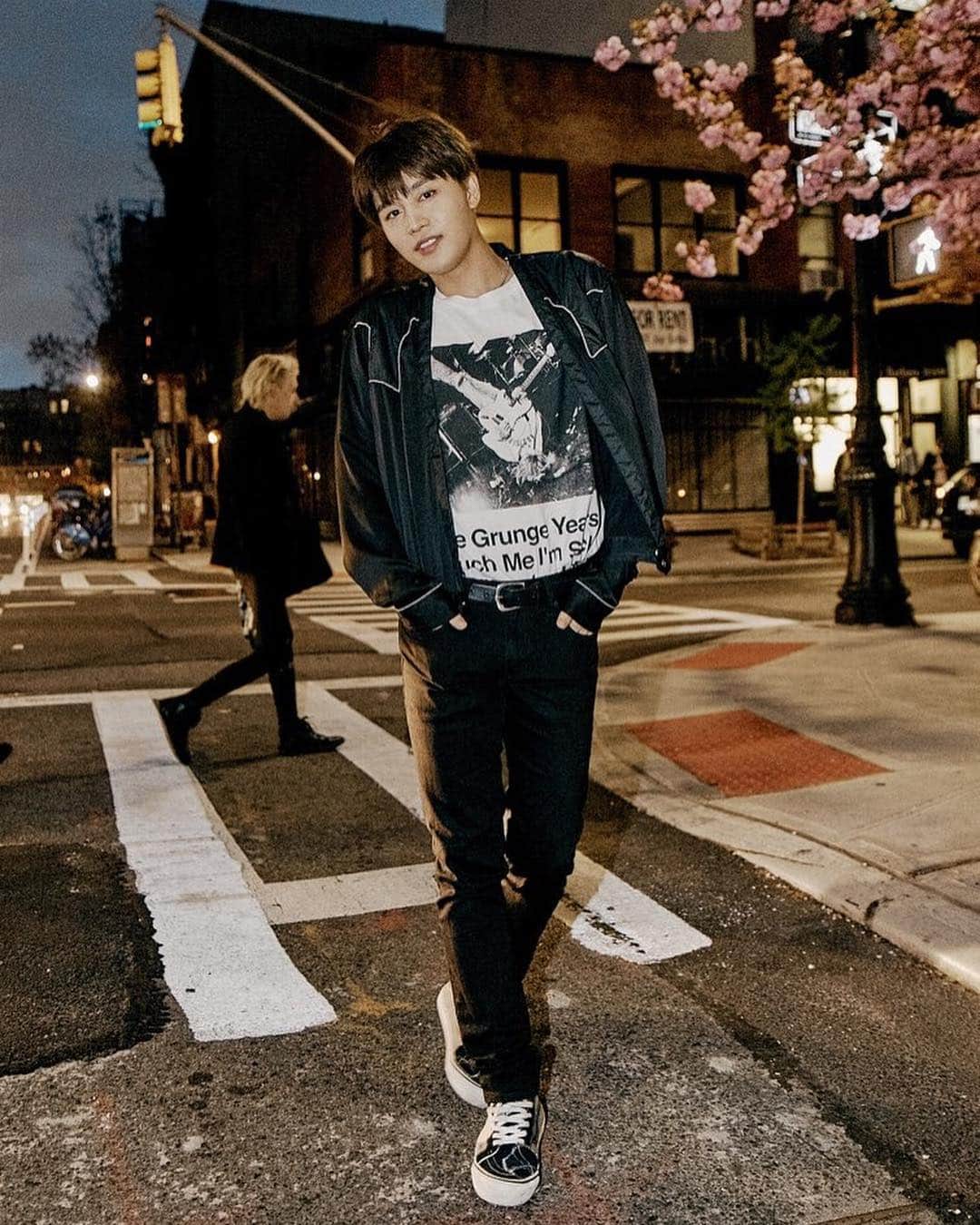 NCT 127さんのインスタグラム写真 - (NCT 127Instagram)「East Village!!! #WE_ARE_SUPERHUMAN #NCT127_SUPERHUMAN #SUPERHUMAN #NEOCITYinUSA #NCT127inUSA #NEWYORK #NCT127 #NCT」4月22日 3時08分 - nct127
