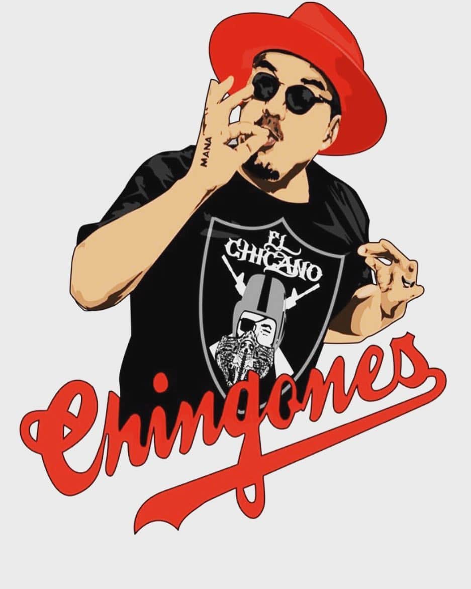 ジョー・カーナハンさんのインスタグラム写真 - (ジョー・カーナハンInstagram)「@pholkgiant showing mad love for #chingon @georgelopez with smoke and a @elchicanofilm inspired spin on the classic #lasvegasraiders logo.」4月22日 3時50分 - carnojoe