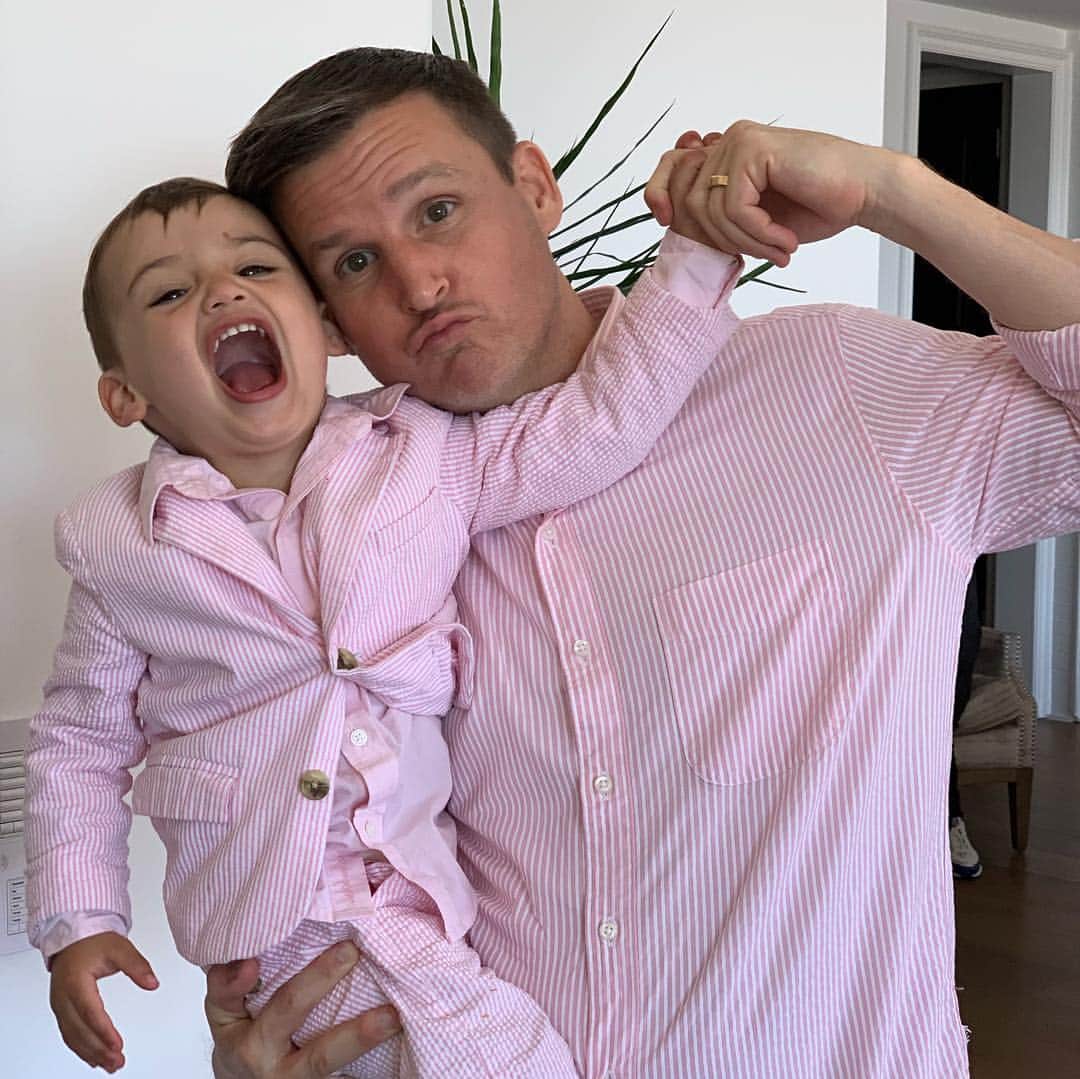 ロブ・ディアデックのインスタグラム：「All the Dyrdek Boys... All the way live for Easter 🐣 💕」