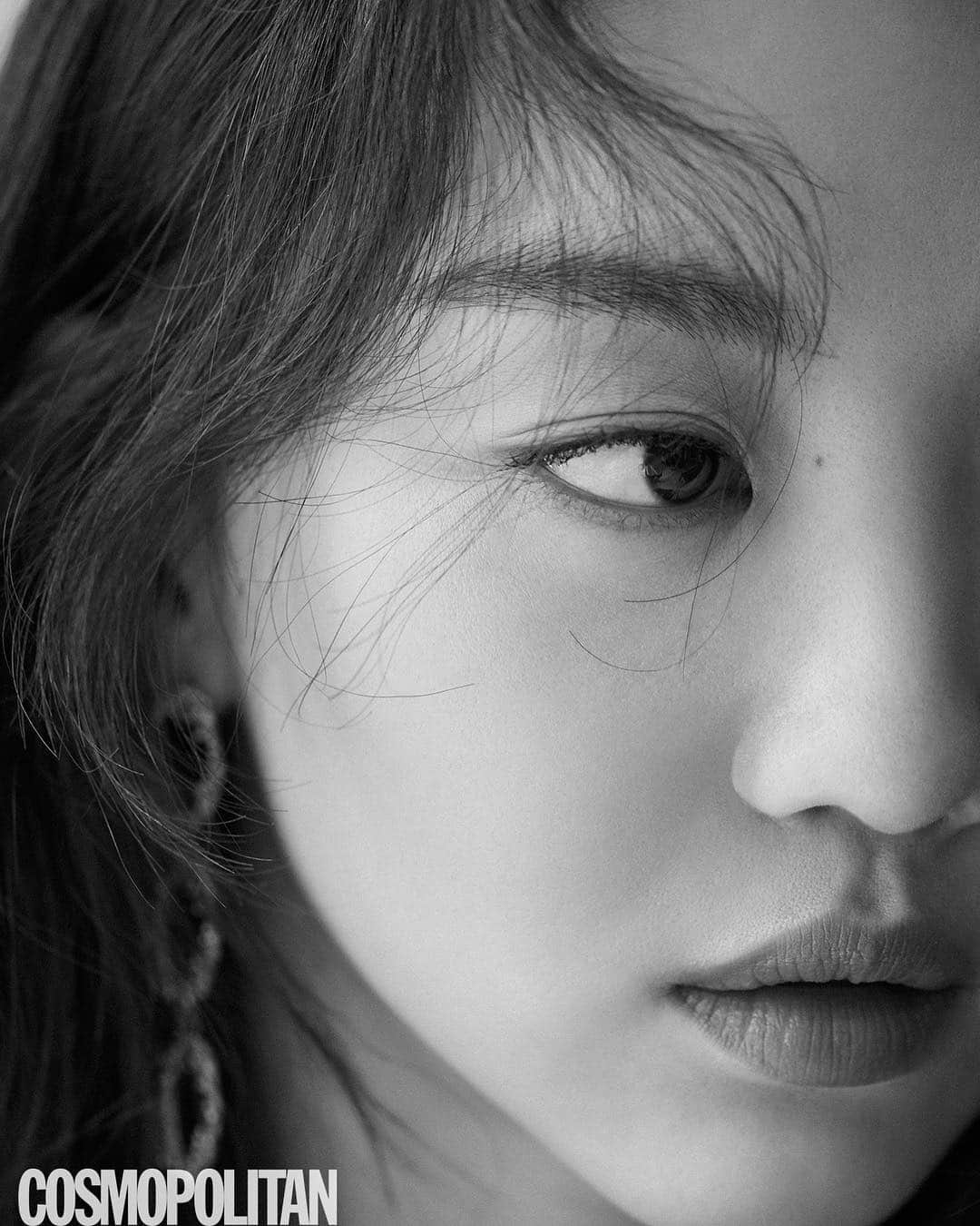 チャン・ヒジンのインスタグラム：「나왔당~ #날씨 #따뜻 #☺️」