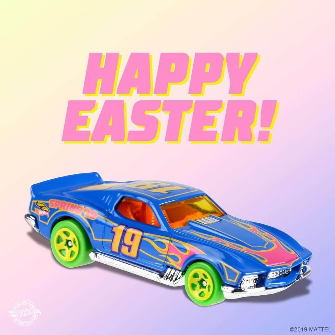 Hot Wheelsさんのインスタグラム写真 - (Hot WheelsInstagram)「Whether we’re searching for Easter eggs🐣 or finding our next Hot Wheels die-cast🚗💨, we’re always about the hunt! Happy Easter, everyone! #HappyEaster #HotWheels」4月22日 6時00分 - hotwheelsofficial