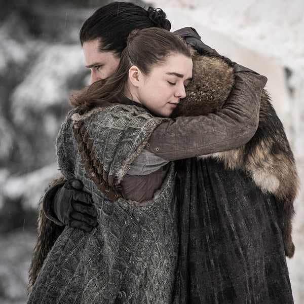 E! Onlineさんのインスタグラム写真 - (E! OnlineInstagram)「Which #GameofThrones reunion made you more emotional? Jon Snow and Arya Stark or Richard Madden and Maisie Williams. (📷: HBO)」4月22日 7時08分 - enews