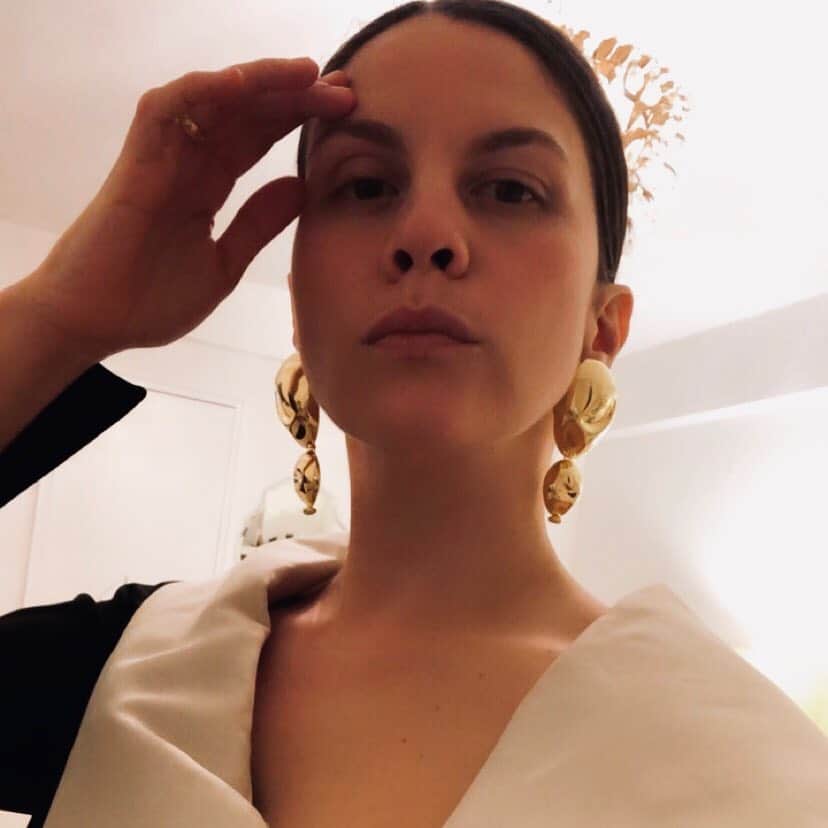 Monica Sordoのインスタグラム：「I have officially picked my new must have “The Oriente Earrings” #MonicaSordo #FW19 #Mochima」