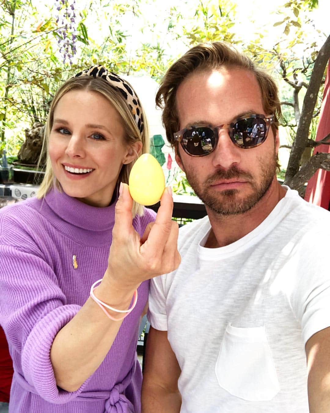 ライアン・ハンセンさんのインスタグラム写真 - (ライアン・ハンセンInstagram)「We found it. Keister Egg. 🐣  #RonnieMars」4月22日 10時23分 - hiryanhansen