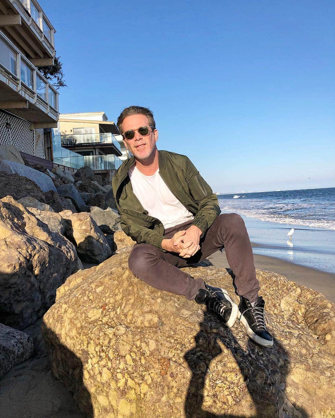 scottlippsさんのインスタグラム写真 - (scottlippsInstagram)「Happy Sunday! And a happy #easter and happy #passover from #malibu #cali 📷 @natalietusznio」4月22日 11時31分 - scottlipps