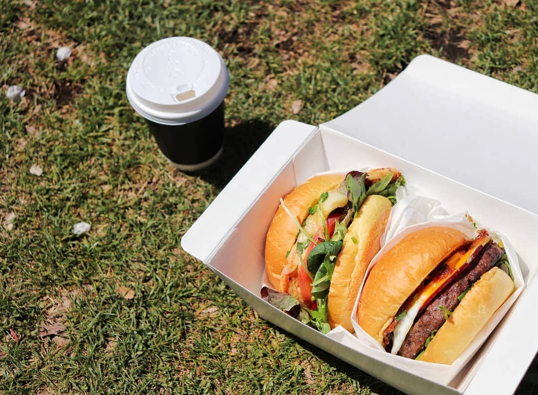 THE COUNTER JAPAN公式のグルメインスタ