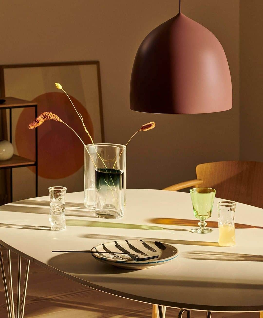 フリッツハンセンさんのインスタグラム写真 - (フリッツハンセンInstagram)「The morning calm.  #fritzhansen #suspencelamp」4月22日 12時45分 - fritzhansen