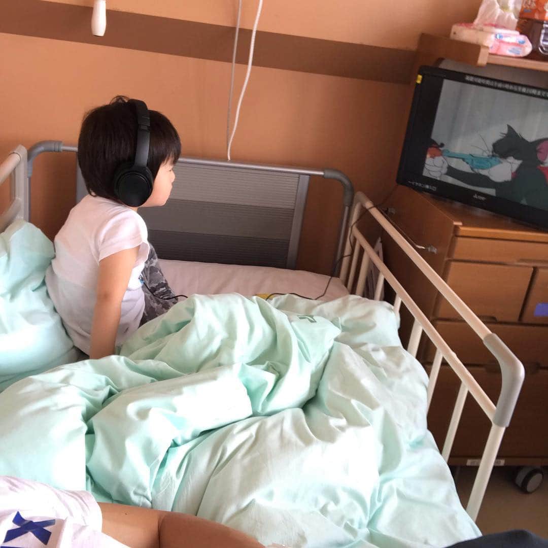 渡邉一成さんのインスタグラム写真 - (渡邉一成Instagram)「子供の入院の付き添い中な件」4月22日 12時48分 - kazunariwatanabe