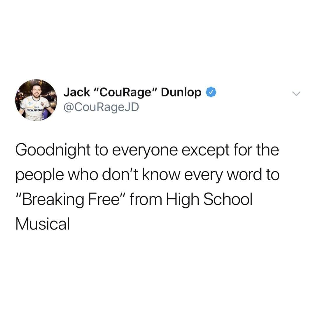 BuzzFeedさんのインスタグラム写真 - (BuzzFeedInstagram)「everyone who grew up in the 00s just knows it. even if they didn't like HSM. i blame zac efron (via: @couragejd)」4月22日 23時03分 - buzzfeed