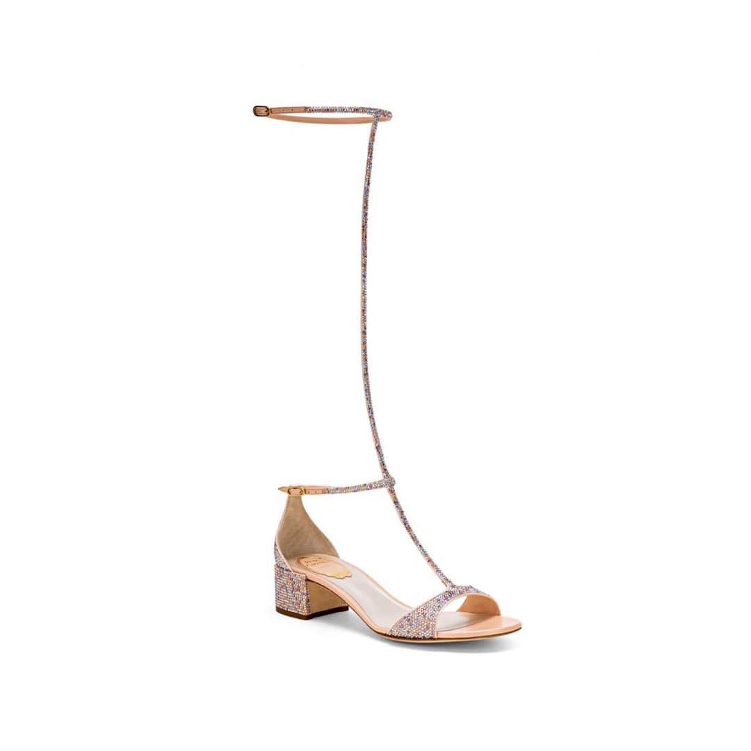 レネカオヴィラさんのインスタグラム写真 - (レネカオヴィラInstagram)「#HeelsAndTheCity . #CityScape with a twist - #CaovillaVENEZIANA Botta sandal 100mm , the ultimate view . Swipe to view all Botta sandals from 40-100mm - Int’l complimentary shipping with T&D inclusive #ReneCaovilla . . . . . . #CityVibes #NYC #CrystalHeels #NYCWedding #WeddingShoes #HighHeels」4月22日 23時21分 - renecaovilla