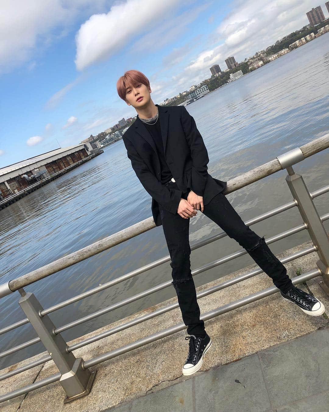 NCT 127さんのインスタグラム写真 - (NCT 127Instagram)「in NewYork!! Amazing view!! #WE_ARE_SUPERHUMAN #NCT127_SUPERHUMAN #SUPERHUMAN #NEOCITYinUSA #NCT127inUSA #NEWYORK #NCT127 #NCT」4月22日 23時32分 - nct127