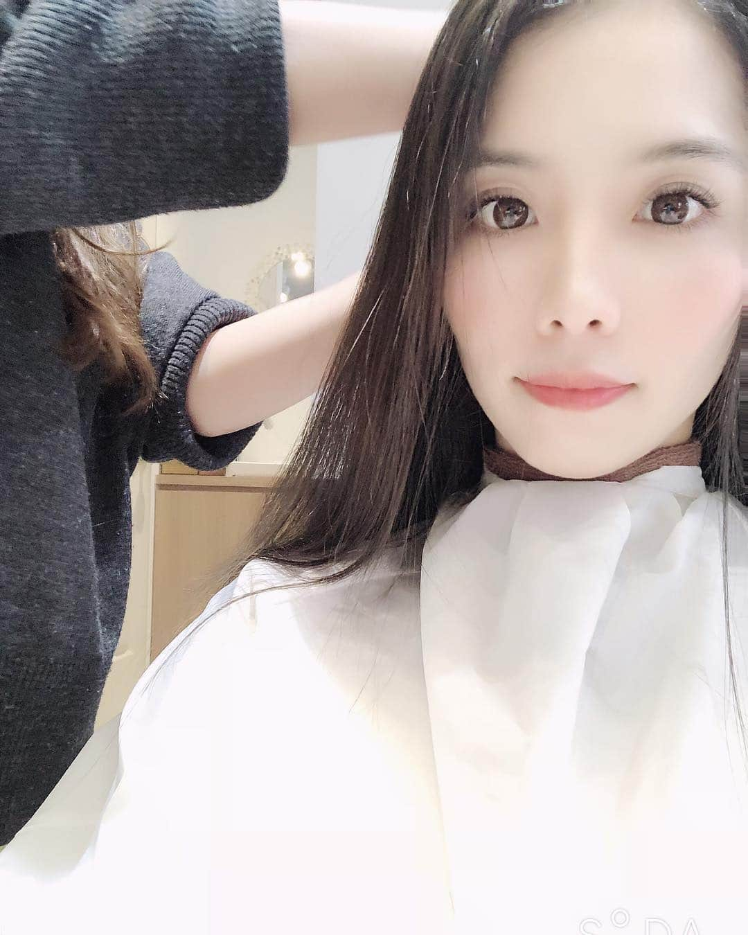 浦田麻緖さんのインスタグラム写真 - (浦田麻緖Instagram)「髪の毛メンテナンス✂︎✂︎✂︎ いつも全く同じメニューwww 変わり映えのない私の髪をいつも綺麗にしてくれる @nor1.n  ちゃん🐻なんでも、最近はトランクスヘアーが流行りらしいw 今日もthanks‼️ #髪の毛メンテナンス #cut #color #treatments  #キューティクル #ロングヘア #beauty #トランクスヘアー #トランクス #ドラゴンボール」4月22日 15時25分 - mao.urata