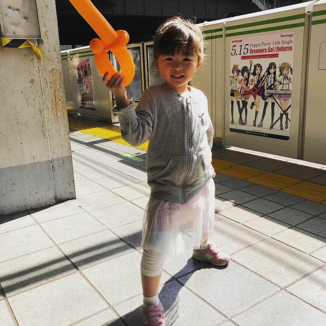 中岡由佳さんのインスタグラム写真 - (中岡由佳Instagram)「ワンオペ育児の毎週末。子供達を楽しませる為にあちこちへ。ゴールデンウィークどうしよう！ #4y8m #2y0m #japanese」4月22日 15時39分 - yuka_nakaoka
