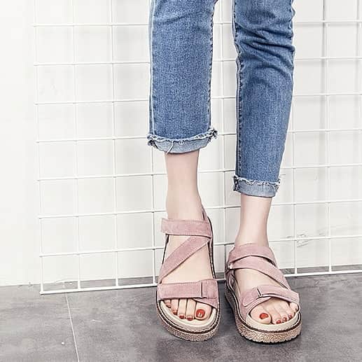 SweetHeart ショップさんのインスタグラム写真 - (SweetHeart ショップInstagram)「ヒット 厚底 サンダル SHS292108  商品番号【SHS292108】 【送料込み2980円】  こちらのWEBでこのままご購入いただけますよ。  #サンダル #リボンサンダル #ギンガムチェック #チェックサンダル #サンダルコーデ #ヒット#ガーリー #snidel #プチプラ #プチプラファッション #l4l #プチプラコーデ #夏ファッション #l4f #夏コーデ #ザラジョ#ママファッション #baseec #ザラ #ユニクロ #ジーユー #いいねした人全員フォローする #スナイデル #今日のコーデ #レディースファッション #zara #夏物 #夏服 #韓国ファッション#オルチャンファッション」4月22日 16時26分 - sweetheartstore0711