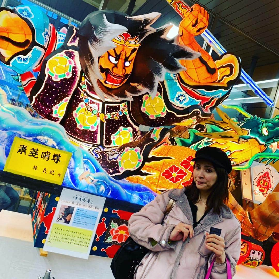 秋元才加さんのインスタグラム写真 - (秋元才加Instagram)「ねぷた祭り、是非観たい。  #さや旅 #とかそんなハッシュタグ #許されないタイプの #人間だと思ってるよ #だからもう #絶対やらない #シャレでやってみただけ」4月22日 17時12分 - areasayaka