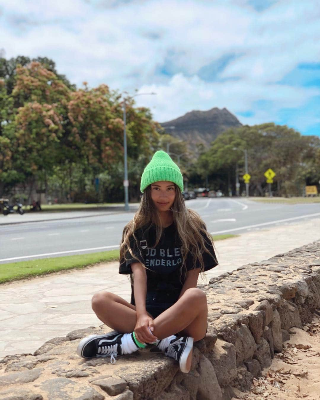 Mihoさんのインスタグラム写真 - (MihoInstagram)「Happy Easter🐰🎈 #march16mhawaii #Hawaii #yahoojapan #oahu #vlog #waikikibeach #waikiki #honolulu #hawaiivlog #happyeaster」4月22日 17時54分 - march16m