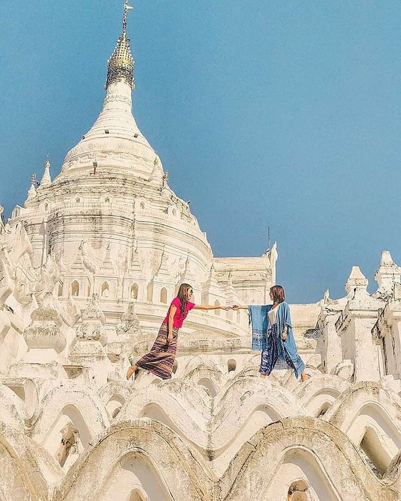 Stayway女子さんのインスタグラム写真 - (Stayway女子Instagram)「【ミャンマー🇲🇲マンダレー】 . 📷：Thanks to @arisa283 . 真っ白なパゴダは 美しいデザインと歴史を感じさせますね😊✨ ——————————————————— 📍施設情報 マンダレーはミャンマー最古の都市で ほぼ中央に位置しています。 このパゴダはマンダレーから 2時間離れている位置にあるそうなので ご注意ください ——————————————————— 素敵な女子旅をされている方をご紹介させていただきます！✨ 写真は全てご本人に【掲載許諾】を頂いています #Stayway女子旅 というハッシュタグをつけて是非投稿してください♪ Instagram・Twitter・Stayway mediaにてご紹介させていただきます！ ——————————————————— 【Staywayとは？】 Staywayはホテルやゲストハウスなどの宿泊施設はもちろん、世界中のコテージ・ヴィラ・一軒まるごとレンタルに古民家なども検索できるサイト 価格・ロケーションなど幅広いニーズに答え、利用者にあった宿泊先を素早く見つけることが可能👍✨ 素敵な旅には素敵な宿泊施設を🌃 Staywayで探してみませんか？✈️ ——————————————————— #Stayway女子旅 #Stayway_myanmar #myanmar #ミャンマー #travel #trip #instatravel #旅 #旅行 #travelgram#mytravelgram #instatravel #instagenic#photogenic #ダレカニミセタイケシキ #写真好きな人と繋がりたい #カメラ好きな人と繋がりたい #フォトジェニック」4月22日 17時58分 - stayway_girls