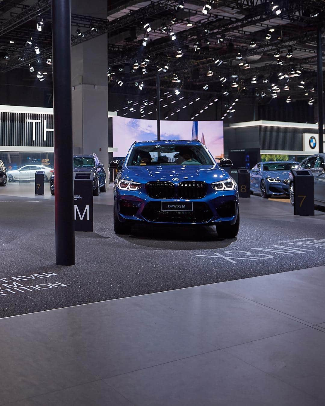 BMWさんのインスタグラム写真 - (BMWInstagram)「Debuting at Auto Shanghai 2019 with muscle and stunning performance. The first-ever BMW X3 M and BMW X4 M. #BMW #X3M #X4M @BMWM #AutoShanghai __ BMW X3 M and X4 M: Fuel consumption in l/100 km (combined): 10.5. CO2 emissions in g/km (combined): 239. The values of fuel consumptions, CO2 emissions and energy consumptions shown were determined according to the European Regulation (EC) 715/2007 in the version applicable at the time of type approval. The figures refer to a vehicle with basic configuration in Germany and the range shown considers optional equipment and the different size of wheels and tires available on the selected model. The values of the vehicles are already based on the new WLTP regulation and are translated back into NEDC-equivalent values in order to ensure the comparison between the vehicles. [With respect to these vehicles, for vehicle related taxes or other duties based (at least inter alia) on CO2-emissions the CO2 values may differ to the values stated here.] The CO2 efficiency specifications are determined according to Directive 1999/94/EC and the European Regulation in its current version applicable. The values shown are based on the fuel consumption, CO2 values and energy consumptions according to the NEDC cycle for the classification. For further information about the official fuel consumption and the specific CO2 emission of new passenger cars can be taken out of the „handbook of fuel consumption, the CO2 emission and power consumption of new passenger cars“, which is available at all selling points and at https://www.dat.de/angebote/verlagsprodukte/leitfaden-kraftstoffverbrauch.html.」4月23日 0時07分 - bmw