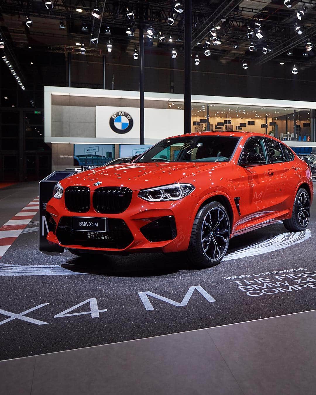 BMWさんのインスタグラム写真 - (BMWInstagram)「Debuting at Auto Shanghai 2019 with muscle and stunning performance. The first-ever BMW X3 M and BMW X4 M. #BMW #X3M #X4M @BMWM #AutoShanghai __ BMW X3 M and X4 M: Fuel consumption in l/100 km (combined): 10.5. CO2 emissions in g/km (combined): 239. The values of fuel consumptions, CO2 emissions and energy consumptions shown were determined according to the European Regulation (EC) 715/2007 in the version applicable at the time of type approval. The figures refer to a vehicle with basic configuration in Germany and the range shown considers optional equipment and the different size of wheels and tires available on the selected model. The values of the vehicles are already based on the new WLTP regulation and are translated back into NEDC-equivalent values in order to ensure the comparison between the vehicles. [With respect to these vehicles, for vehicle related taxes or other duties based (at least inter alia) on CO2-emissions the CO2 values may differ to the values stated here.] The CO2 efficiency specifications are determined according to Directive 1999/94/EC and the European Regulation in its current version applicable. The values shown are based on the fuel consumption, CO2 values and energy consumptions according to the NEDC cycle for the classification. For further information about the official fuel consumption and the specific CO2 emission of new passenger cars can be taken out of the „handbook of fuel consumption, the CO2 emission and power consumption of new passenger cars“, which is available at all selling points and at https://www.dat.de/angebote/verlagsprodukte/leitfaden-kraftstoffverbrauch.html.」4月23日 0時07分 - bmw