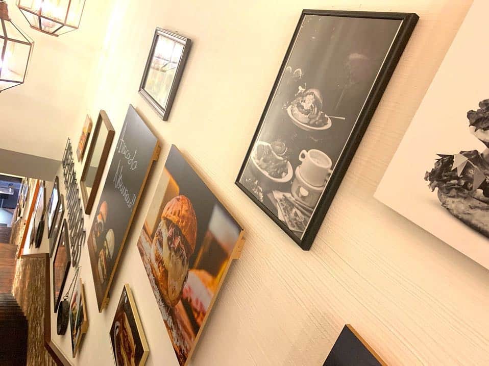 海平佑樹さんのインスタグラム写真 - (海平佑樹Instagram)「先日はJ.S.BURGERS CAFEでバーガーを食べながらトレードしてました☺️🍔﻿ ﻿ アメリカンな雰囲気が好きなので、たまに寄って雰囲気を楽しんでます♪﻿ ﻿ 今週も始まりましたね！﻿ 1週間頑張っていきましょう😎✨」4月22日 18時50分 - yukimusic_fx