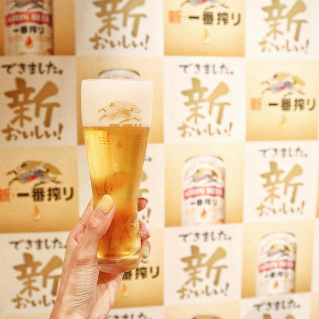 三井菜那さんのインスタグラム写真 - (三井菜那Instagram)「キリンの「一番搾り」がリニューアル🍻！ ㅤㅤㅤㅤㅤㅤㅤㅤㅤㅤㅤㅤㅤ  今日は、 "新おいしい！新・一番搾り完成体験イベント" にいってきました🍺 ㅤㅤㅤㅤㅤㅤㅤㅤㅤㅤㅤㅤㅤ  新しくなった一番搾りは、 麦本来のうまみが出ていて、 上品な大人の味💓 どんなお食事とも相性が良いし、 飲み飽きない美味しさです🧸✨ GWは、実家でおうち飲み会をしようかな🍻🍖 ㅤㅤㅤㅤㅤㅤㅤㅤㅤㅤㅤㅤㅤ  @kirin_brewery  #新一番搾り#新おいしい#pr #キリンビール#ビール好き #ビール#ビアスタグラム#ビール部#ビール党#おうち居酒屋#家飲み」4月22日 19時57分 - nana.0312