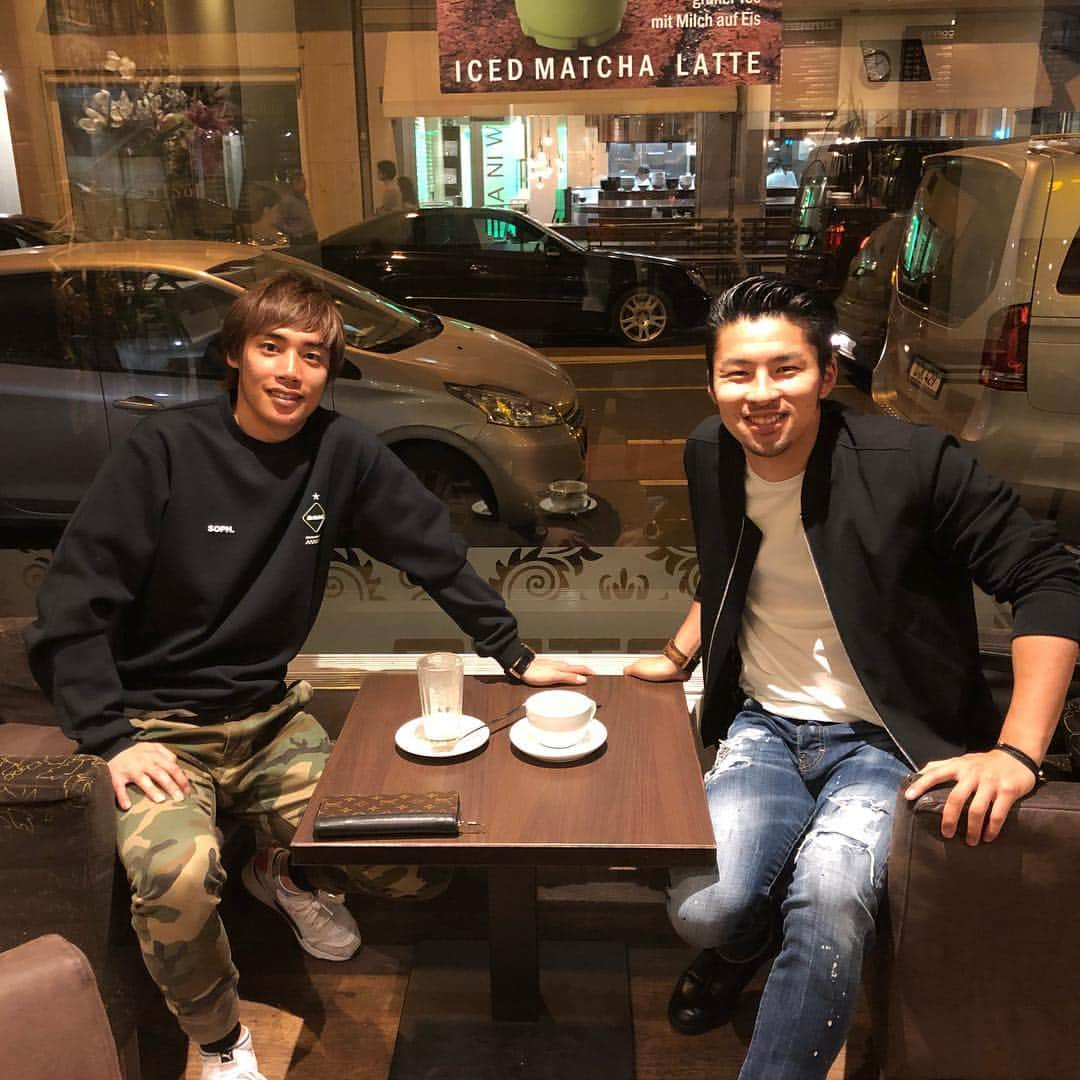 中山雄太さんのインスタグラム写真 - (中山雄太Instagram)「It's been a while since we met last time.He always give a good incentive to me #久しぶりだJ #会いたかったJ #楽しかったJ #伊東J #伊東純也#KRC Genk #ご馳走さまでした！！」4月22日 20時39分 - y_5_nakayama